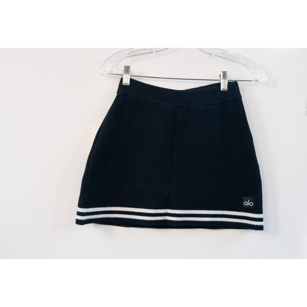 ALO Yoga Tennis Club Sweater Knit Skirt Skort in Black/Ivory Size XXS - Picture 2 of 7